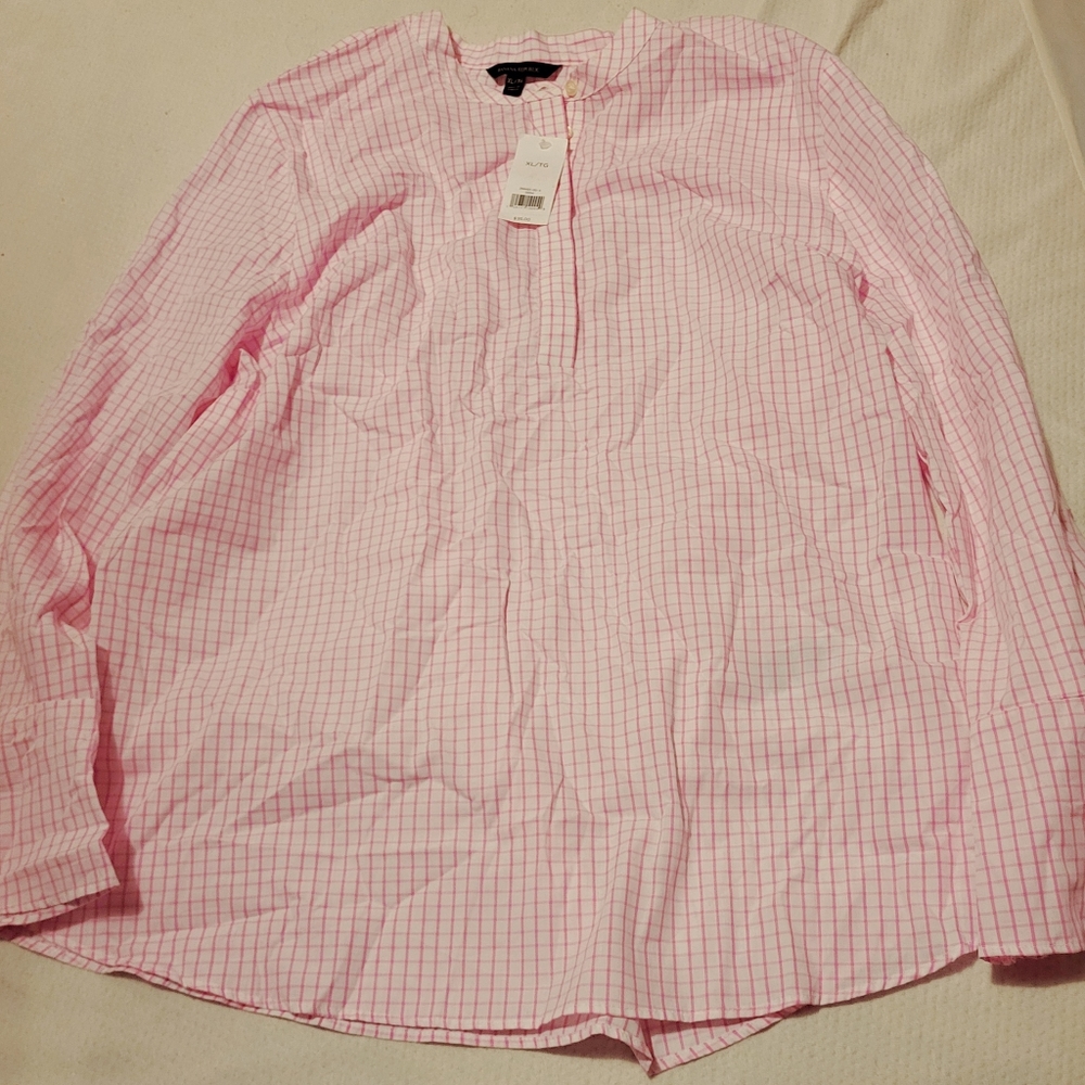 Women top
